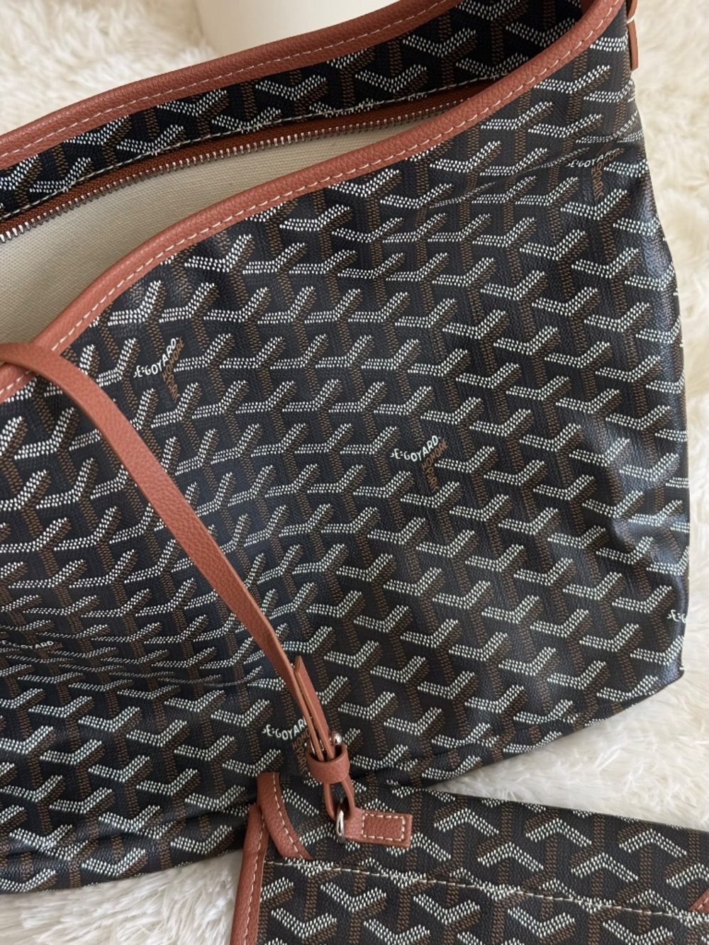 Boheme Hobo PM Bag - Brown Strap Luxury - Picture 9 of 16